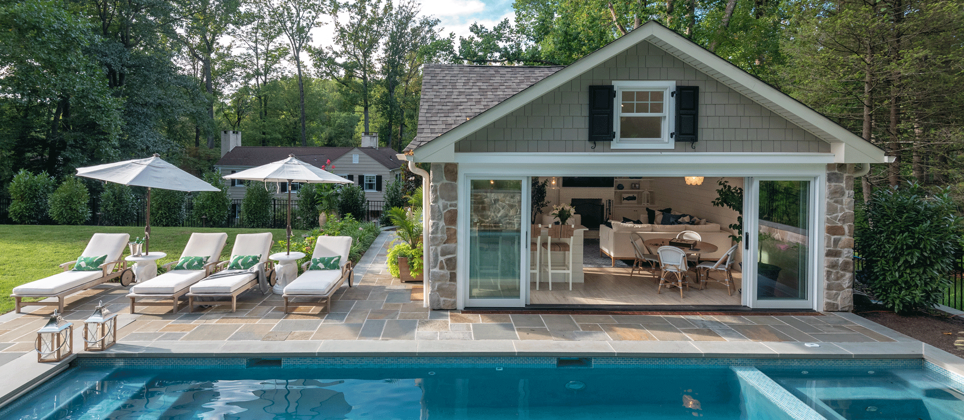 pool house cost to build